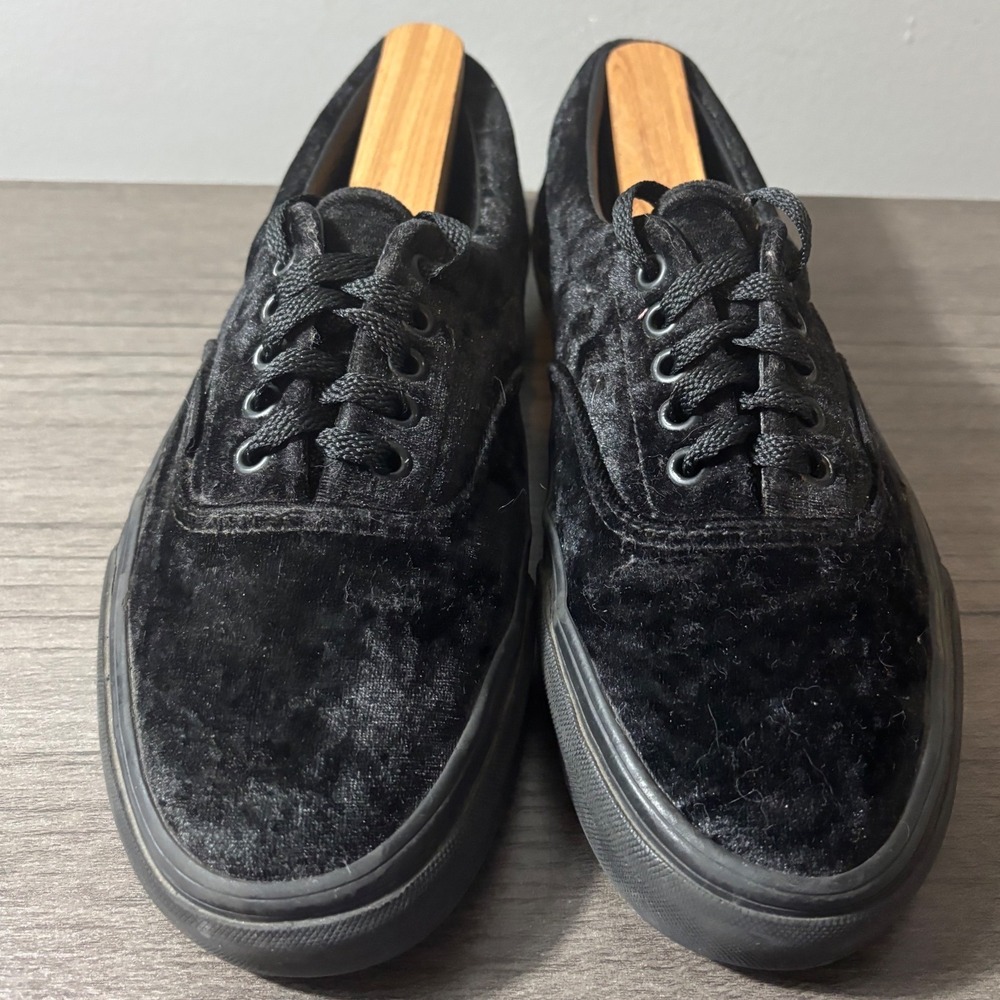 Vans Era Black Velvet Lo Pro Skate Sneaker Size M7.5 W9 Fairy Gothcore - Picture 3 of 8